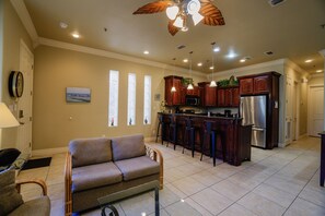 Smart TV, escritórios, monitores de computador