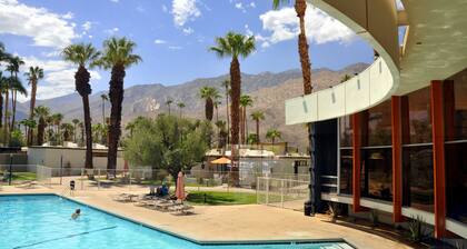 The Oliver at Ocotillo Lodge