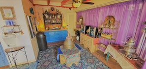 Lounge - El Morocco Inn and Spa Resort (Desert Hot Springs)