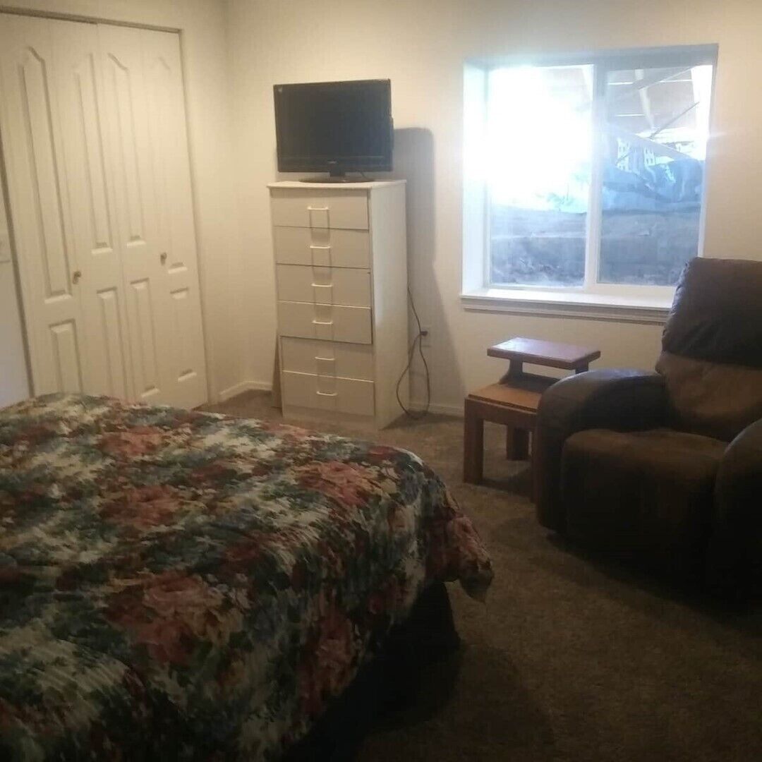 2 habitaciones, escritorio, wifi gratis y ropa de cama 