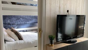 1 chambre, coffres-forts dans les chambres, fer et planche Ă repasser