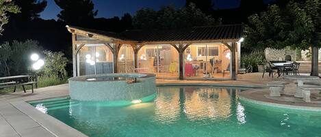 Piscina all'aperto