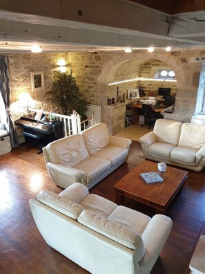 Interior - Au Fil des Hirondelles (Bio)