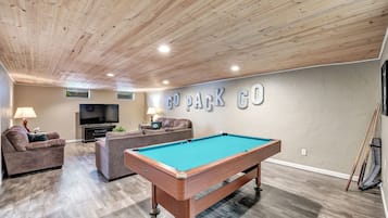 Spielezimmer