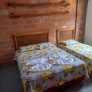 5 bedrooms, WiFi