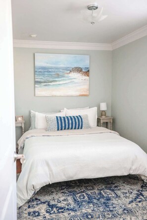 3 bedrooms, travel crib, WiFi