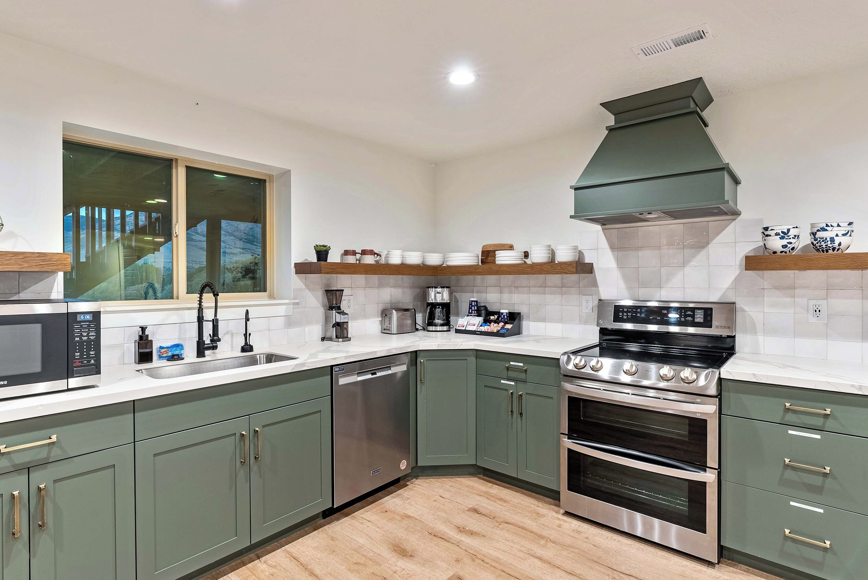 Downstairs kitchen