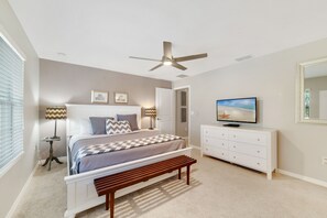 4 bedrooms, iron/ironing board, free WiFi, bed sheets