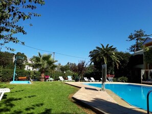 Outdoor pool - Pantheon Hotel (Violi Charaki , Atsipopoulo , Rethymno)