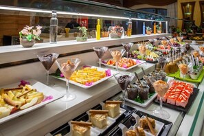Dining - Pantheon Hotel (Violi Charaki , Atsipopoulo , Rethymno)