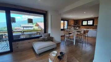 Smart TV, table football, music library