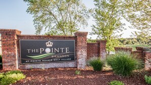 Indicador de The Pointe a Pointe Royale Golf Village.