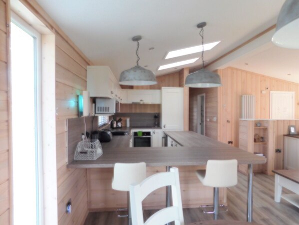 村舍, 多张床 | 私人厨房 | 冰箱、微波炉、烤箱、炉灶