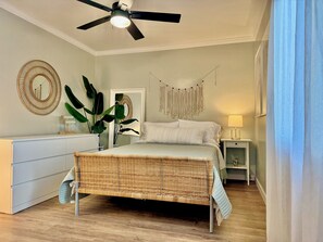 1 bedroom, in-room safe, desk, free WiFi