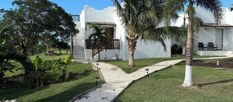 Private 2 bedroom Casitas with pool. Azteca villas
