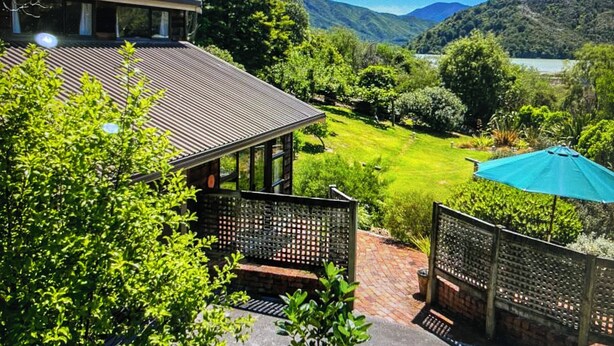 Property grounds - Queen Charlotte Secret Oasis, Marlborough Sounds. (Linkwater)