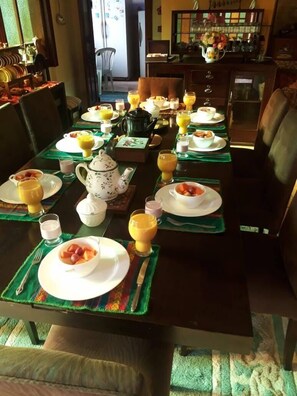 Dining room - Amaguaña Luxury Country House (Amaguaña)