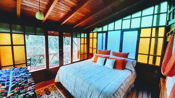 4 bedrooms, down comforters, individually decorated