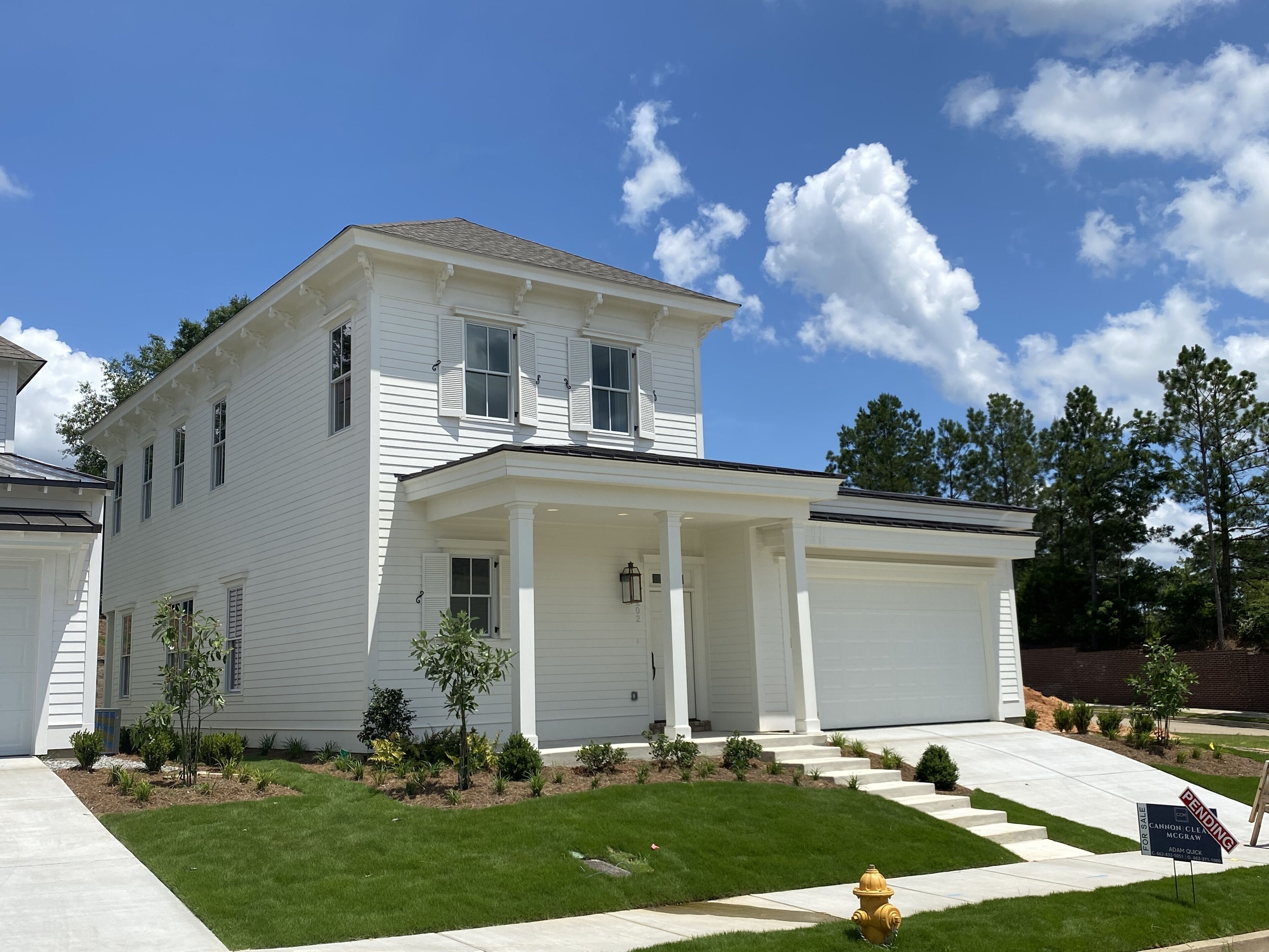 New construction;1mile to square
