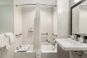 Towels, soap, shampoo, toilet paper