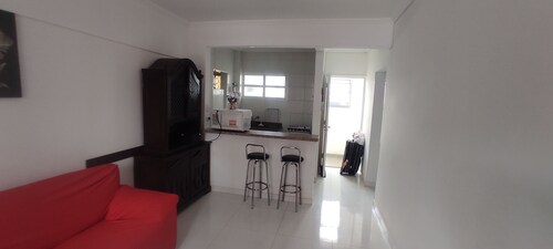 Apartment Guarujá Pitangueiras 100 mts from the beach