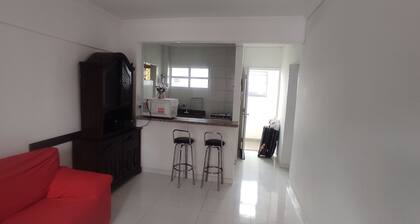 Apartment Guarujá Pitangueiras 100 mts from the beach