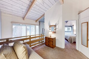 1 bedroom, Internet, bed sheets