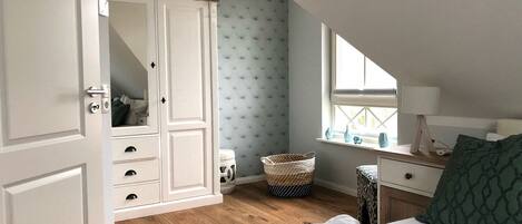 3 quartos, ferros/tábuas de passar roupa, Wi-Fi