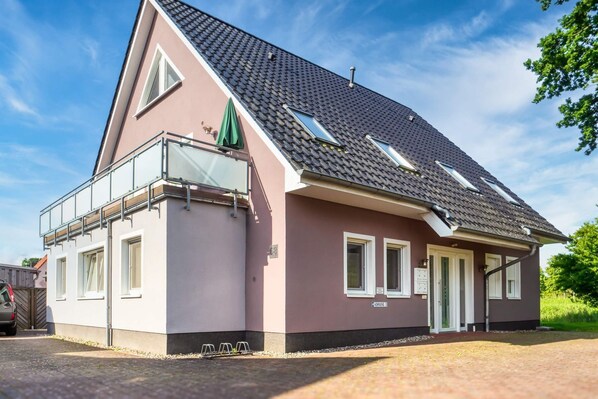 Imagen sin descripción, 1 de 33, botón