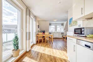 Imagen sin descripción, 2 de 33, botón