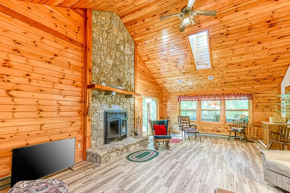 TV, fireplace, DVD player, table football