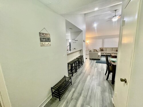 Best Value - 3 BR Home by Premier Host- Heart of Katy
