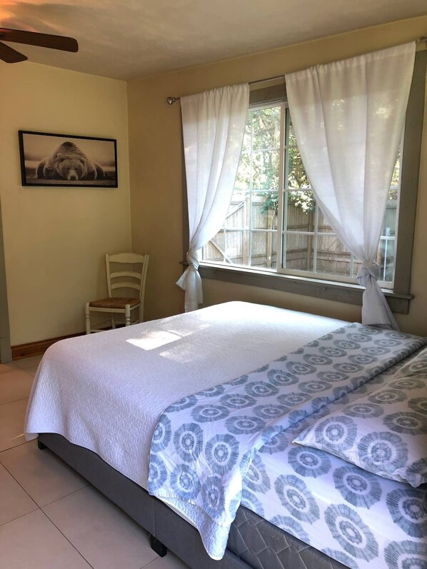 1 bedroom, iron/ironing board, free WiFi, bed sheets