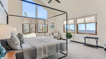 4 slaapkamers, een strijkplank/strijkijzer