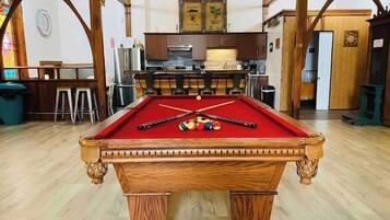 Spielezimmer