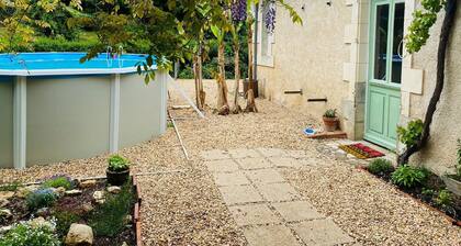 Cosy Cottage with pool in the countryside, France