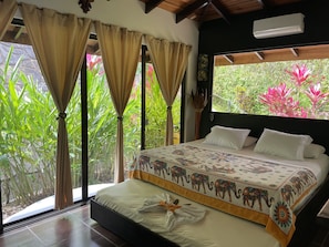 2 bedrooms, in-room safe, iron/ironing board, free WiFi