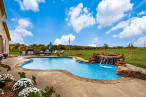Outdoor pool - Luxury Ranch Retreat on 100+ Acres Near Dallas w/ Pool & Lake Access (Blue Ridge)