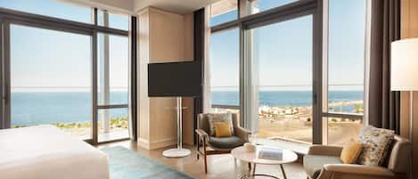 1 bedroom, minibar, in-room safe, individually decorated