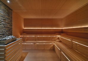 Sauna, tina de hidromasaje y baño de vapor