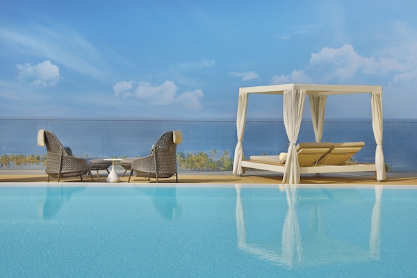 Sundeck