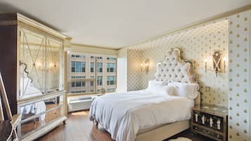 2 bedrooms, bed sheets