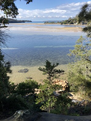 Nära stranden och strandhanddukar