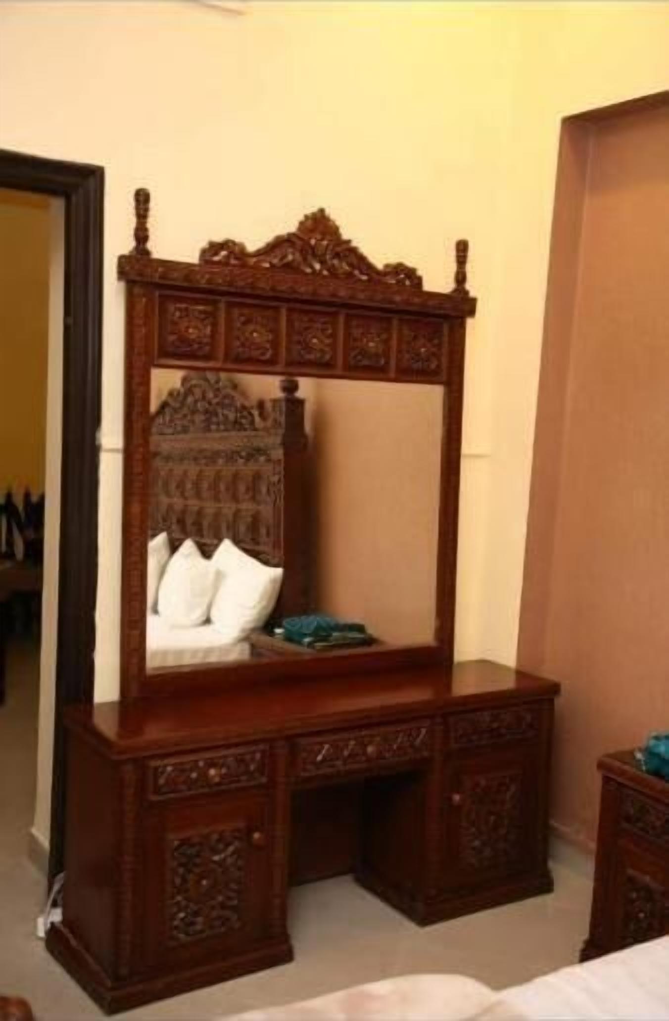 deluxe double or twin room | room amenity