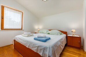 2 間睡房、上網