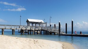 Beach - Uninterruped Waterviews (BONGAREE)