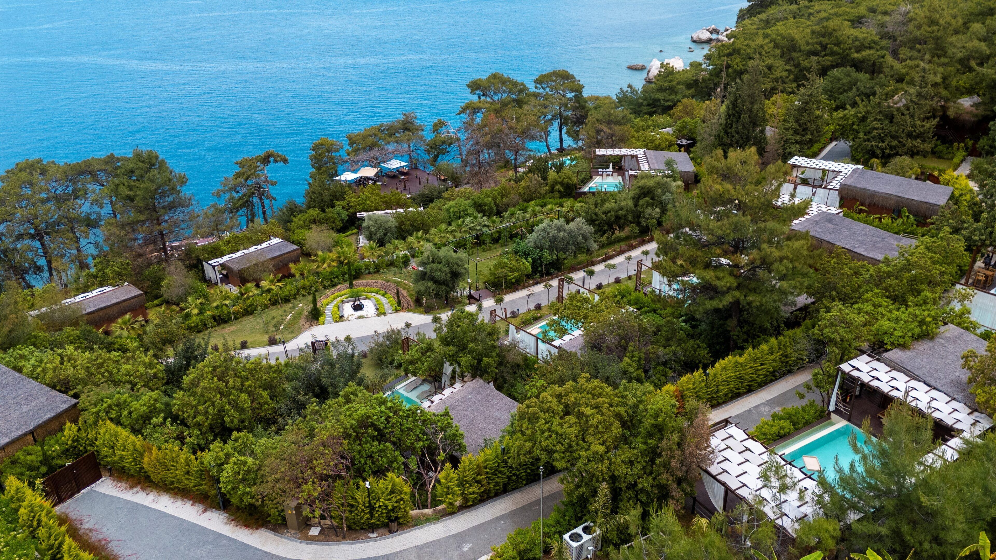 Vista frontal de la propiedad