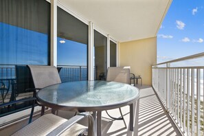 Outdoor dining - Make Your Escape | 12th Floor Emerald Beach Condo w/ Gulf Views & Resort Amenities (Panama City Beach)