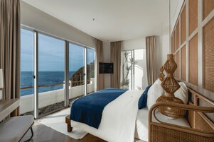 Suite panoramica, vista oceano (Ocean Rooftop) | Biancheria in cotone egiziano, biancheria da letto di alta qualità
