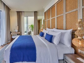 Suite panoramica, vista oceano (Ocean Rooftop) | Biancheria in cotone egiziano, biancheria da letto di alta qualità